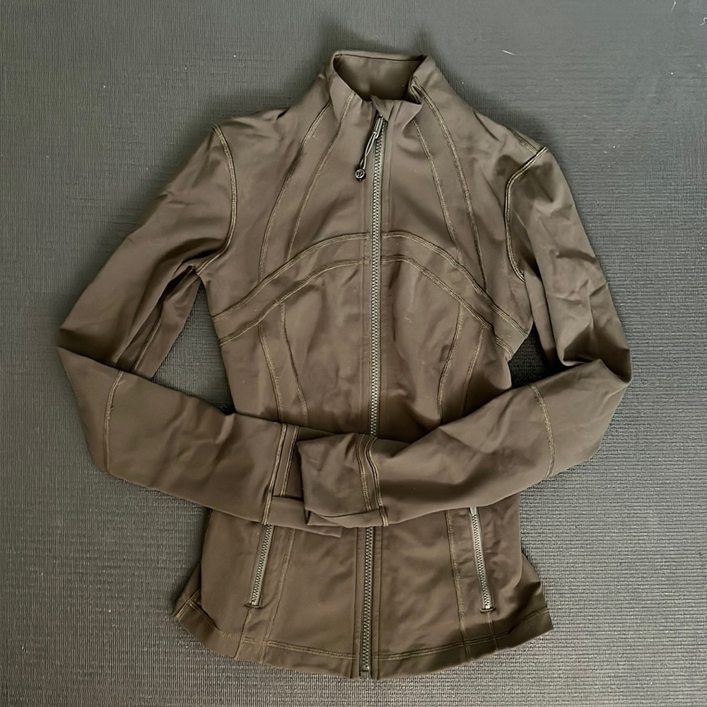 Lululemon define jacket, olive green size 4